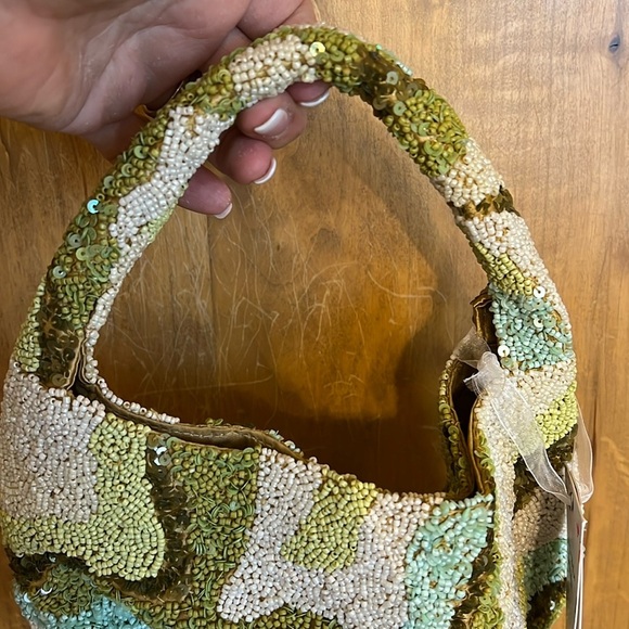 Made In India | Shades of Green Beaded Handbag - Picture 4 of 6